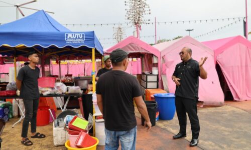 KERAJAAN NEGERI PASTIKAN PENIAGA KECIL DAPAT ‘TEMPIAS’ KEBANGKITAN SEKTOR PELANCONGAN MELAKA