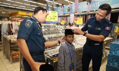 MPJ RAI, SANTUNI ANAK YATIM DI BULAN MULIA