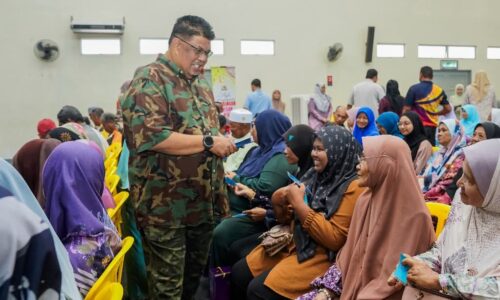 SANTUNI, CERIAKAN RAKYAT SETIAP KALI MUSIM PERAYAAN