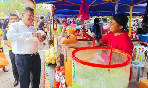 SISA PEPEJAL MENURUN, SISA MAKANAN MENINGKAT DI TAPAK PELUPUSAN