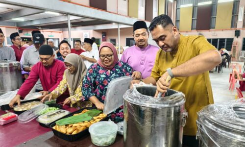 JUALAN MANTAI AIDILFITRI MEGA DI DUYONG